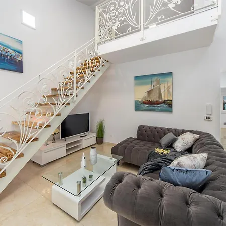 Lovely In Casa vacanze
