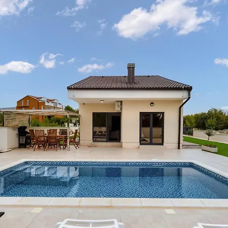 Casa vacanze Lovely In Bilice